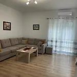 Sofia * Durrës